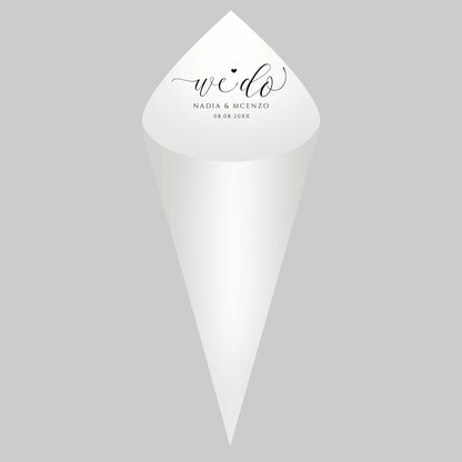 30pcs Personalized Wedding Confetti Cones – White Paper (16x16cm) – Custom Name & Date