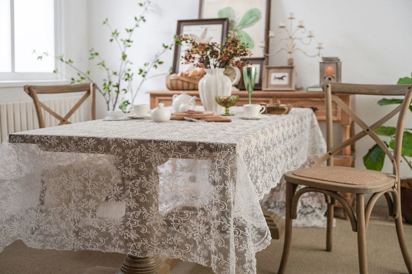 Exquisite Vintage Lace Tablecloth